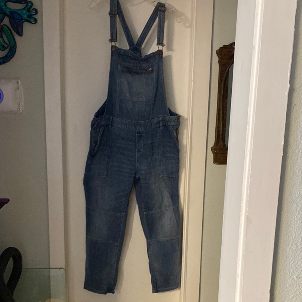 Blue Denim Overalls with Relaxed Fit and Classic Bib Style